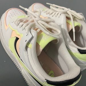 W AF1 Shadow